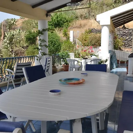 La Casa Del Capitano, L'uomo E Il Mare ... Villa Lipari (Isola Lipari)