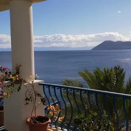 Villa La Casa Del Capitano, L'uomo E Il Mare ... Lipari (Isola Lipari)
