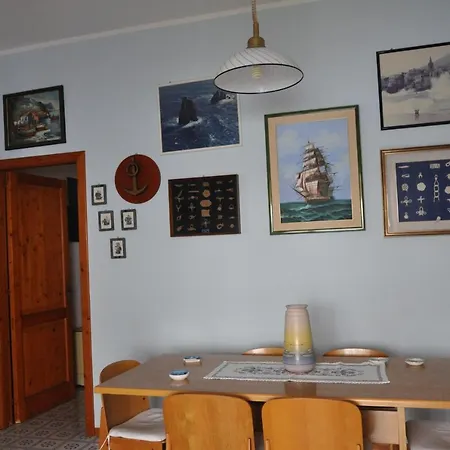 Villa La Casa Del Capitano, L'uomo E Il Mare ... *