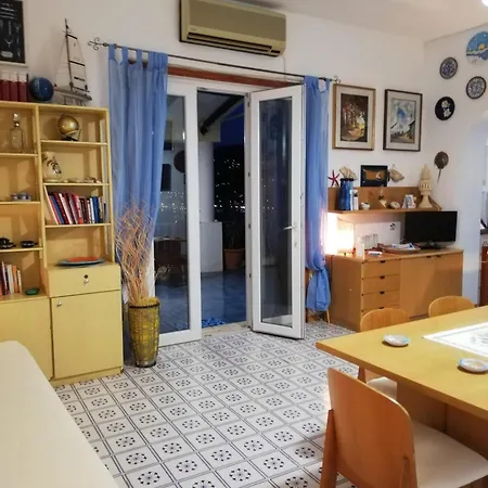 La Casa Del Capitano, L'uomo E Il Mare ...