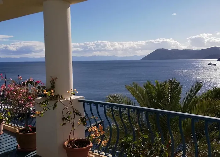 빌라 La Casa Del Capitano, L'uomo E Il Mare ... 리파리